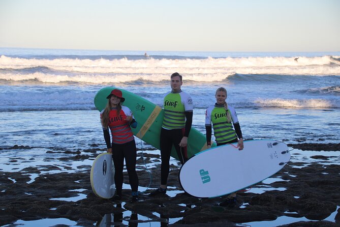 2 hours Semi-private surfing lesson in Playa de Las Americas - Moving from instruction to the water