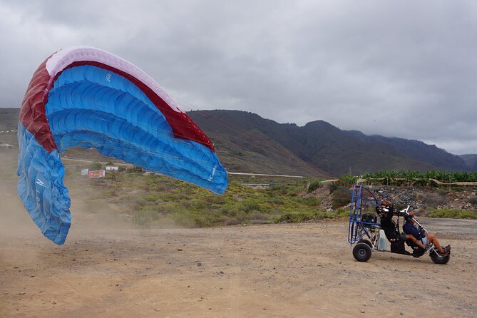 20 Minute Private Paratrike Flight over Tenerife South - Who will enjoy this most