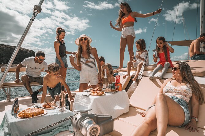 3-hour catamaran excursion along the Costa Adeje - Practical details that can affect your day
