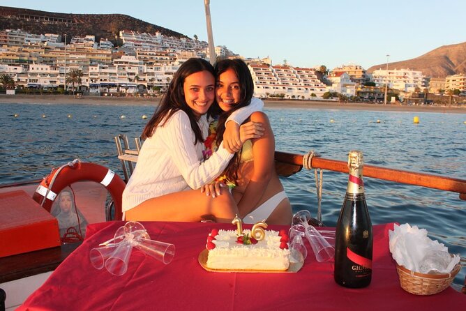 3-Hours Shared Tour to Accessible Boat en Canary Island - Group size, timing, and the feel onboard