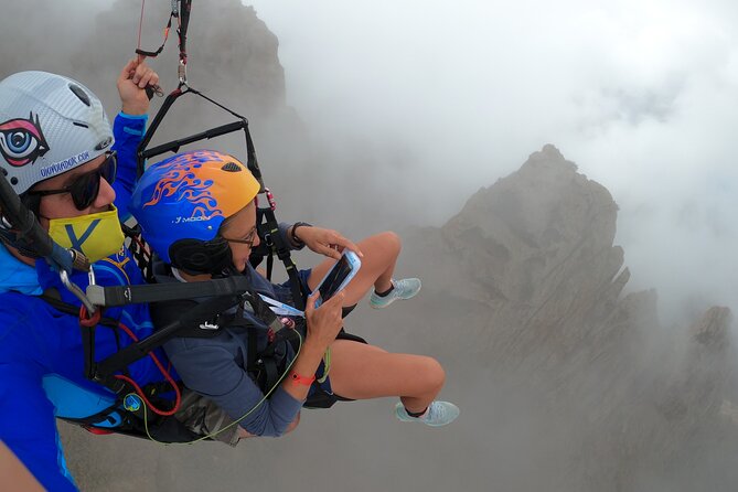 Acrobatic Paragliding Flight with Spanish Champion in Tenerife - Tenerife from above, with a possible beach finish