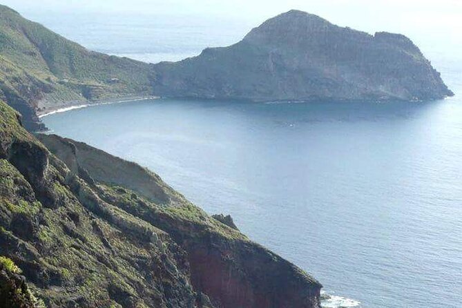 ANAGA: VIP tour: Forests, Peaks and Sea. - Local stories make the forest more than a photo stop
