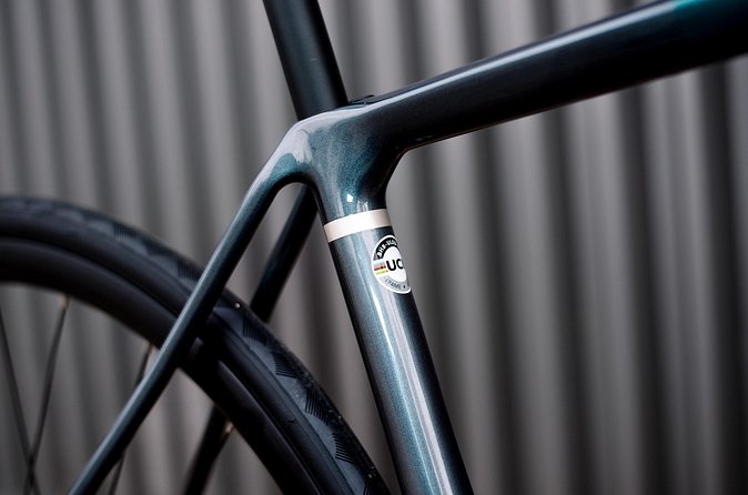 BH SL1 2.9 Road Bike Rental in Tenerife - The limits of a self-guided cycling day