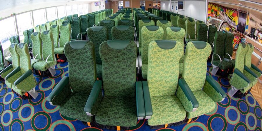 Canary Islands: Gran Canaria to Tenerife Ferry Ticket - Wheelchair access and practical planning
