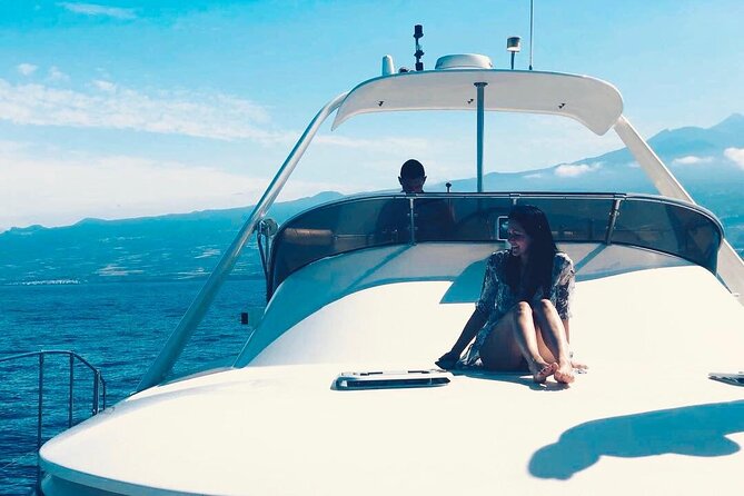 CATAMARAN OCEAN CRUISE TOUR, Food & Drinks included! - Who will enjoy this catamaran cruise most