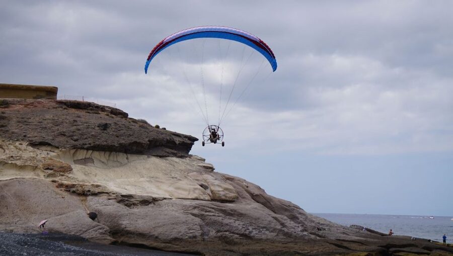 COAST: Fly over the coasts of Tenerife by Paratrike! (20min) - Practical advice for a smoother flight
