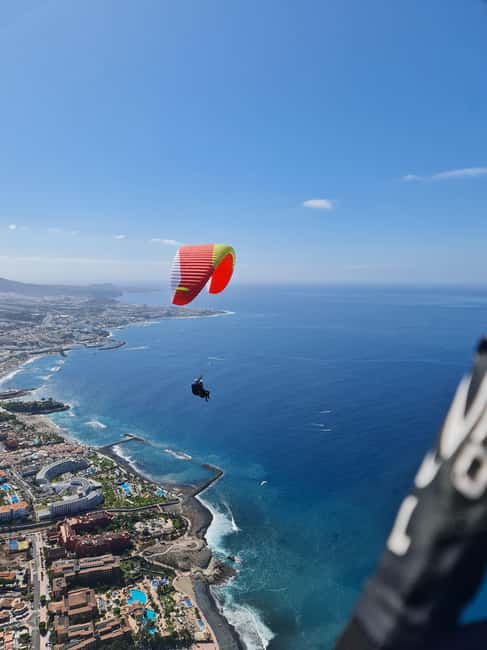 Costa Adaje: Paragliding from 1100m - Incredible landscape! - Landing at La Caleta beach