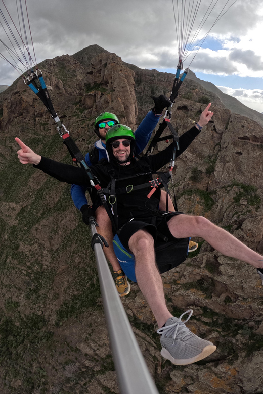 Costa Adaje: Paragliding from 1100m - Incredible landscape! - Who will enjoy this most?