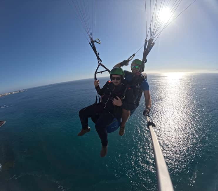 Costa Adeje, Paragliding with pick up service and 5 free photos! - Who can fly and who should skip it