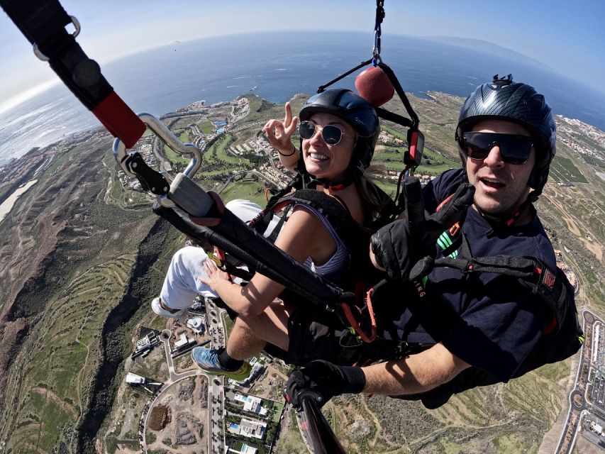 Costa Adeje: Tandem Paragliding Flight with Pickup - About 20 minutes over the mountains and coast