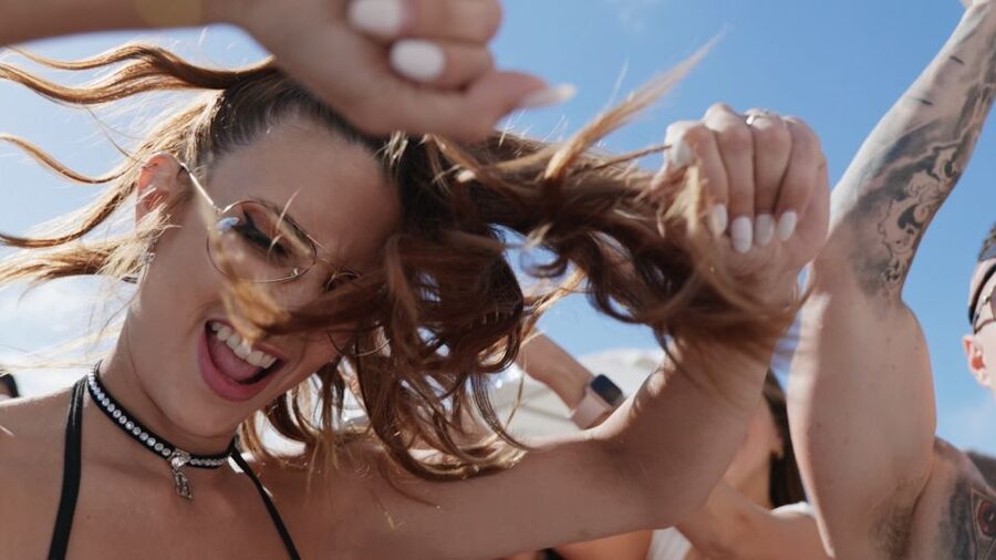 Costa Adeje: Tenerife Monkey Beach Club Utopia Pool Party - Who will enjoy this most