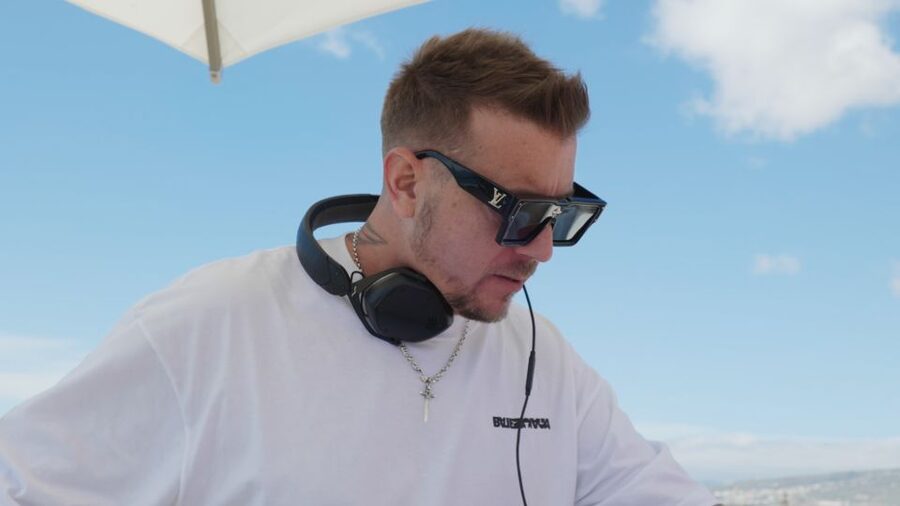 Costa Adeje: Tenerife Monkey Beach Club Utopia Pool Party - Is $35 good value?