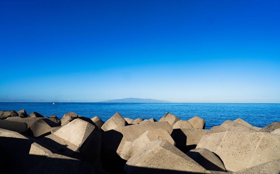 Costa Adeje: Tuk Tuk Tour - Playa Enramada and the black volcanic sand