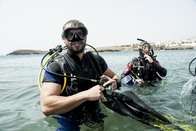 Discover Scuba Diving Adventure in Tenerife - Seeing Tenerife’s volcanic rock from below