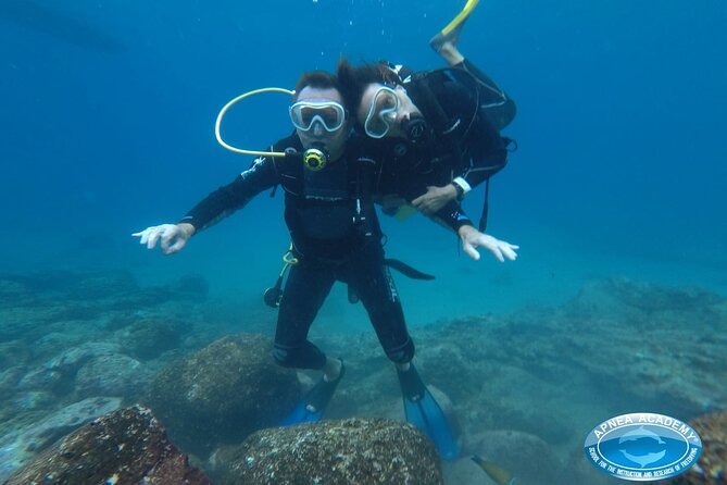 Discover Scuba Diving in Tenerife - The 35-minute briefing comes first