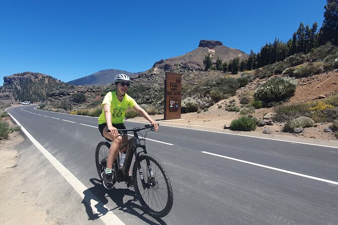 Electric Bike Teide Volcano Guided Tour - Guides, group size, and the feel of the day