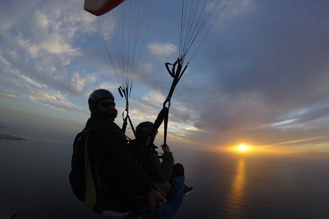 FlyTenerife Paragliding Flight - The pilots make the difference