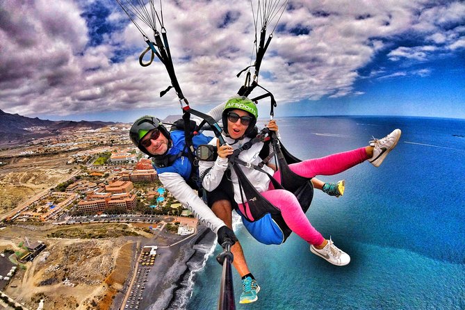 GOLD paragliding flight including videos/photos, t-shirt and a bottle of Cava - Should you book Airsports Tenerife Gold?