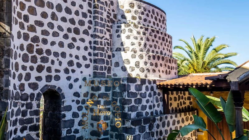 La Orotava:Casa de los Balcones & Molino del Hoyo Gofio Mill - What the experience does especially well