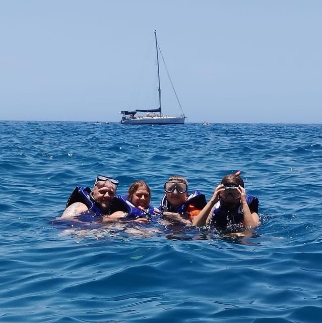 Los Cristianos: Kayak & Snorkel Tour with turtles and photos included - The return paddle and the real physical effort