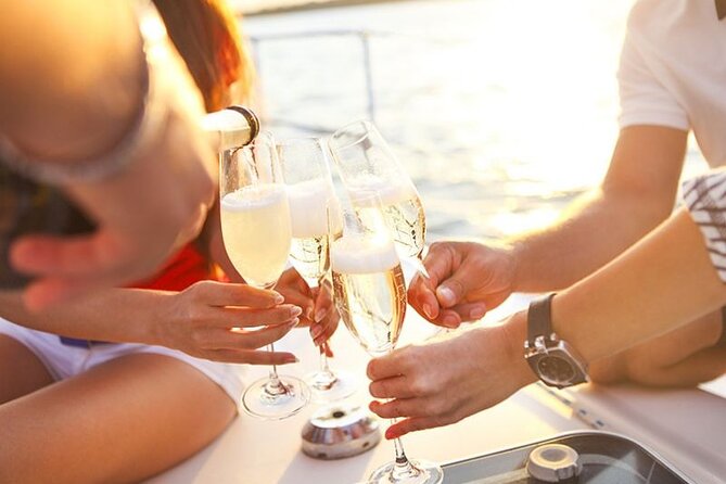 Luxury 3 Hour Yacht Private Charter - What the food and drinks really amount to