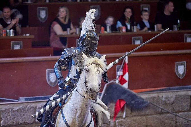 Medieval Castle with dinner from Puerto de la Cruz in TenerifeSur - The three-course feast: what arrives at the table