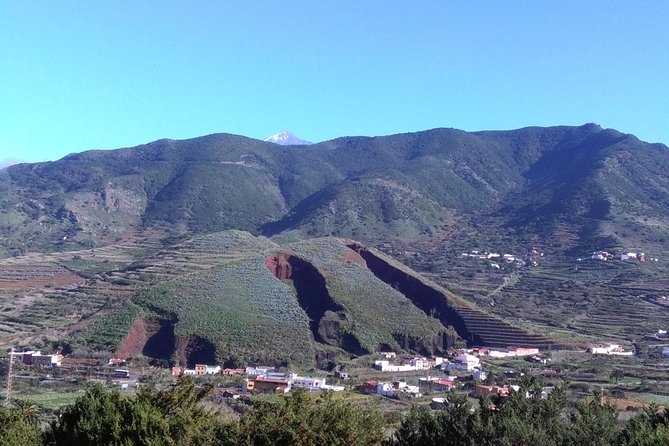 Panoramic route across the Teno rural Park in Tenerife - Laurel forest, volcanic ground, and sudden views