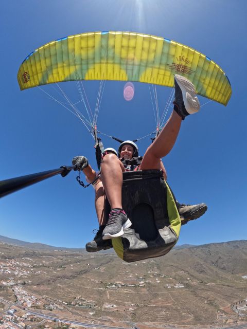 Paragliding flight with a Spanish Champion 2021/2022. - GoPro photos and video: useful, but not included