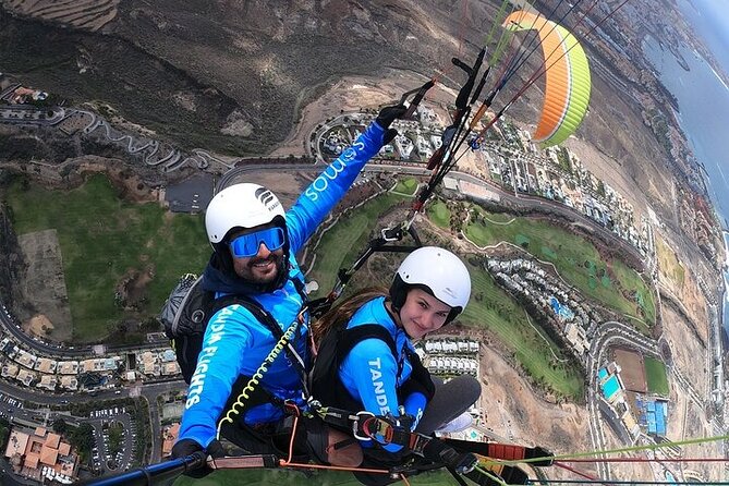 Paragliding Tandem Flight in Tenerife South ADRENALINE! - What the 25 to 40 minute flight feels like