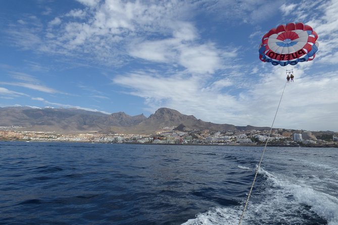 Parascending Tenerife. Stroll above the south Tenerife sea - The boat ride and safety setup