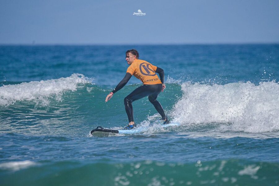 Playa de las Américas: Private or Small-Group Surf Lesson - Private lesson or small group?