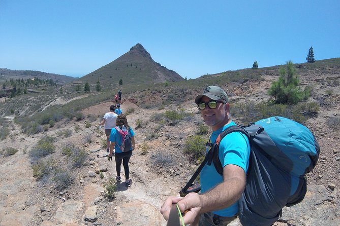 Premium Paragliding in Tenerife : Photos, videos and pickup included - The takeoff: a short run, then open air