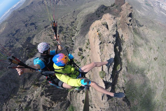 Premium Paragliding in Tenerife : Photos, videos and pickup included - Is $193.09 a fair price?