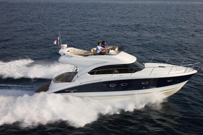 Private Luxury Motor Boat 2, 3 and 4 Hour Charters - Lunch, drinks, and the private-deck advantage