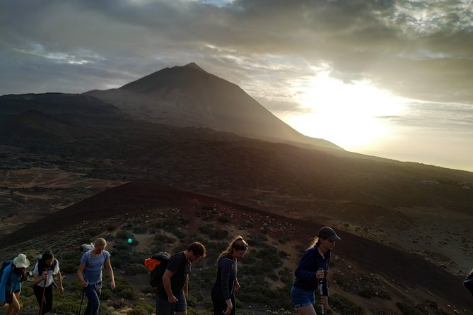 PRIVATE TOUR Teide National Park: Hiking and Stargazing - Why the private format changes the experience