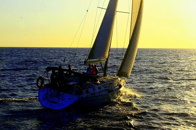 Private Yacht Excursion from Puerto Colon 3 hours - Service from Salvador and the crew