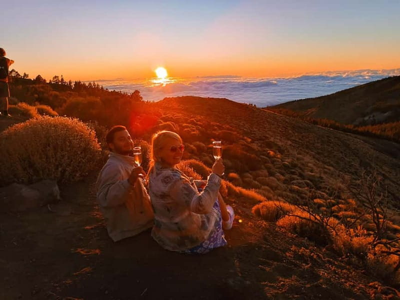 Puerto Cruz: VIP Teide Sunset & Stars, Guachiche Lunch+Cava - Why lunch comes before Teide