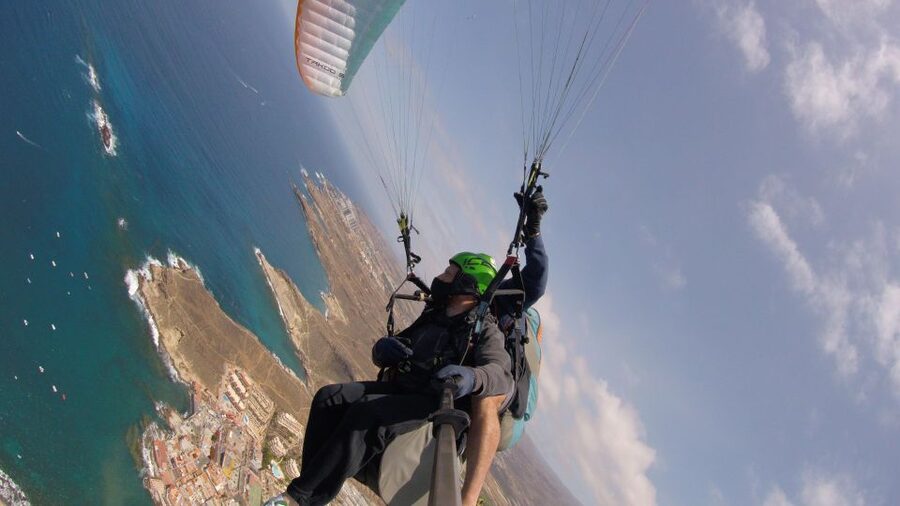 Santa Cruz de Tenerife: Acrobatic Paragliding Flight - Practical tips for a smoother flight