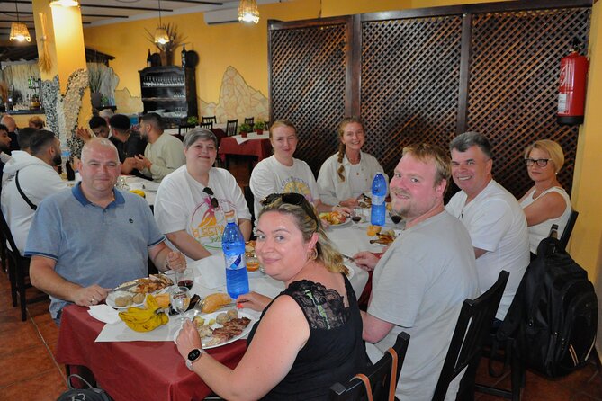 Self Drive Sunset & Stargazing in Teide National Park with Dinner - Who should book this evening