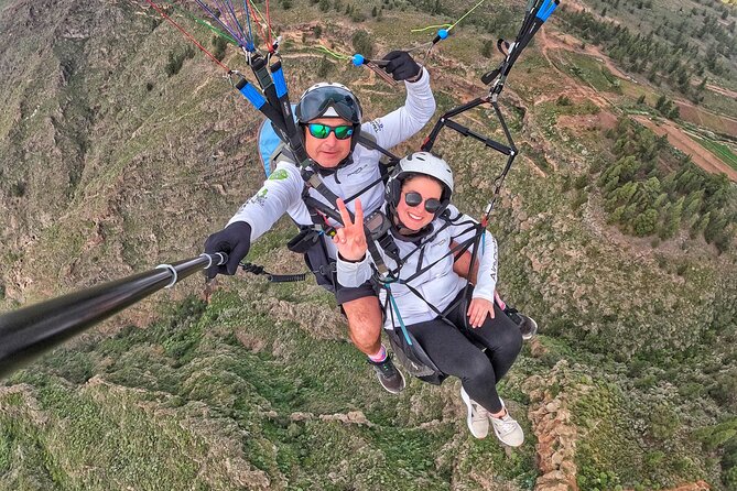SILVER 1000m paragliding tandem flight above South Tenerife - From Costa Adeje to the hillside launch