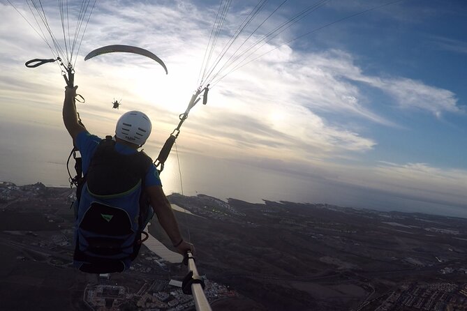 Tandem Paragliding Flight in Costa Adeje from 1100m - How the small group affects the experience