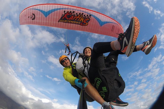 Tandem paragliding in Tenerife - The briefing makes the first flight easier