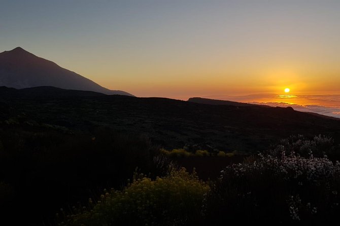 Teide by Night: Sunset & Stargazing with Telescopes Experience - Telescopes, planets, and the Moon