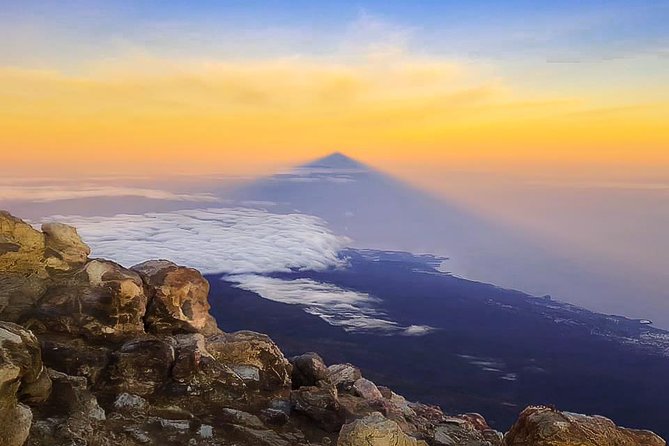 Teide National Park Sunset & Stargazing with Dinner (Star Safari) - Cold weather, hard ground, and what to pack