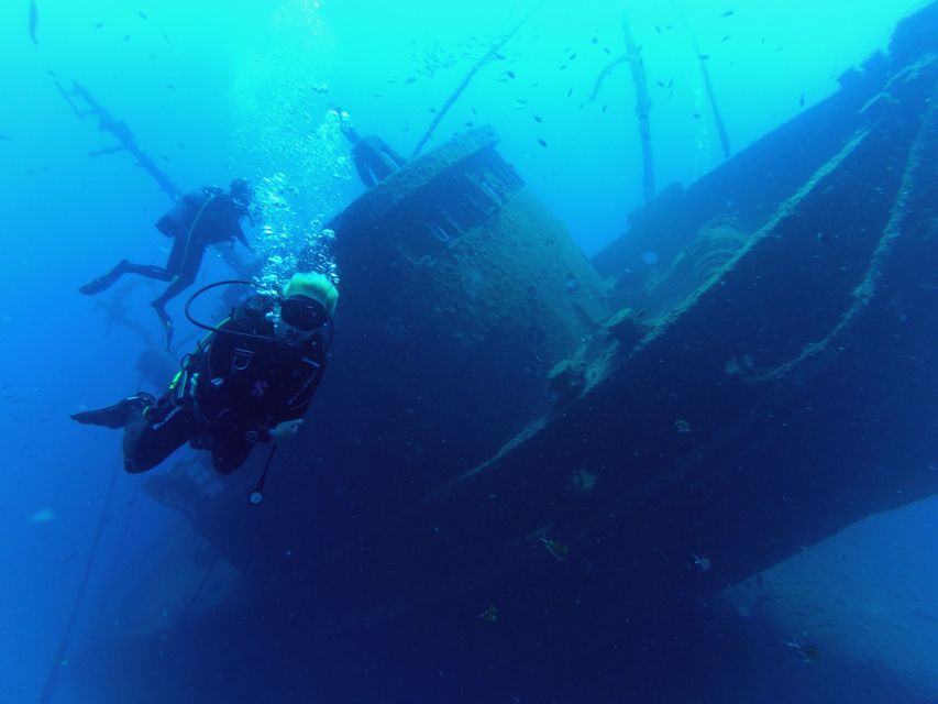 Tenerife: 2 Diving Sessions for Certified Divers - Guides, safety, and the personal touch