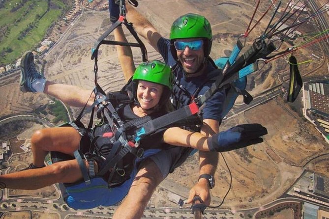 Tenerife Basic Paragliding Flight Experience with Pickup - At the takeoff site, your pilot does the hard work