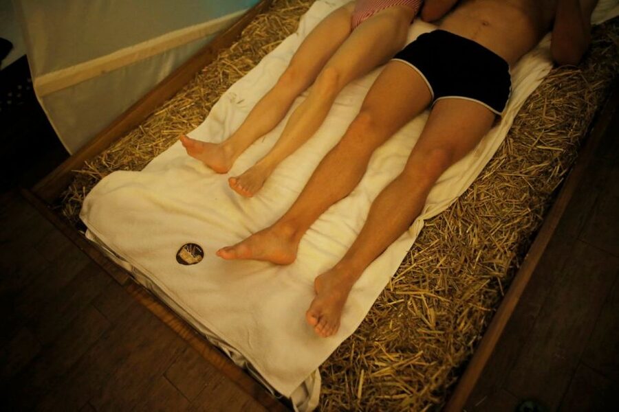 Tenerife: Beer Spa Experience with Tastings and Snacks - The beer sauna and barley bed