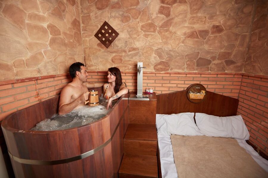 Tenerife: Beer Spa Experience with Tastings and Snacks - Is the $79 price good value?
