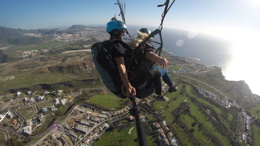 Tenerife: Beginner Paragliding Experience with Transfer - What to wear for a comfortable flight