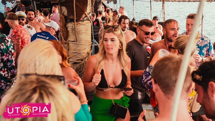 Tenerife: Boat Party with Open Bar and DJs - FAQ